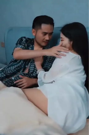 女总裁的秘密(52集）cb